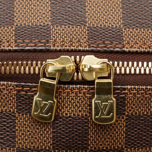 LOUIS VUITTON Authentic Brown Damier Leather Shoulder Bag